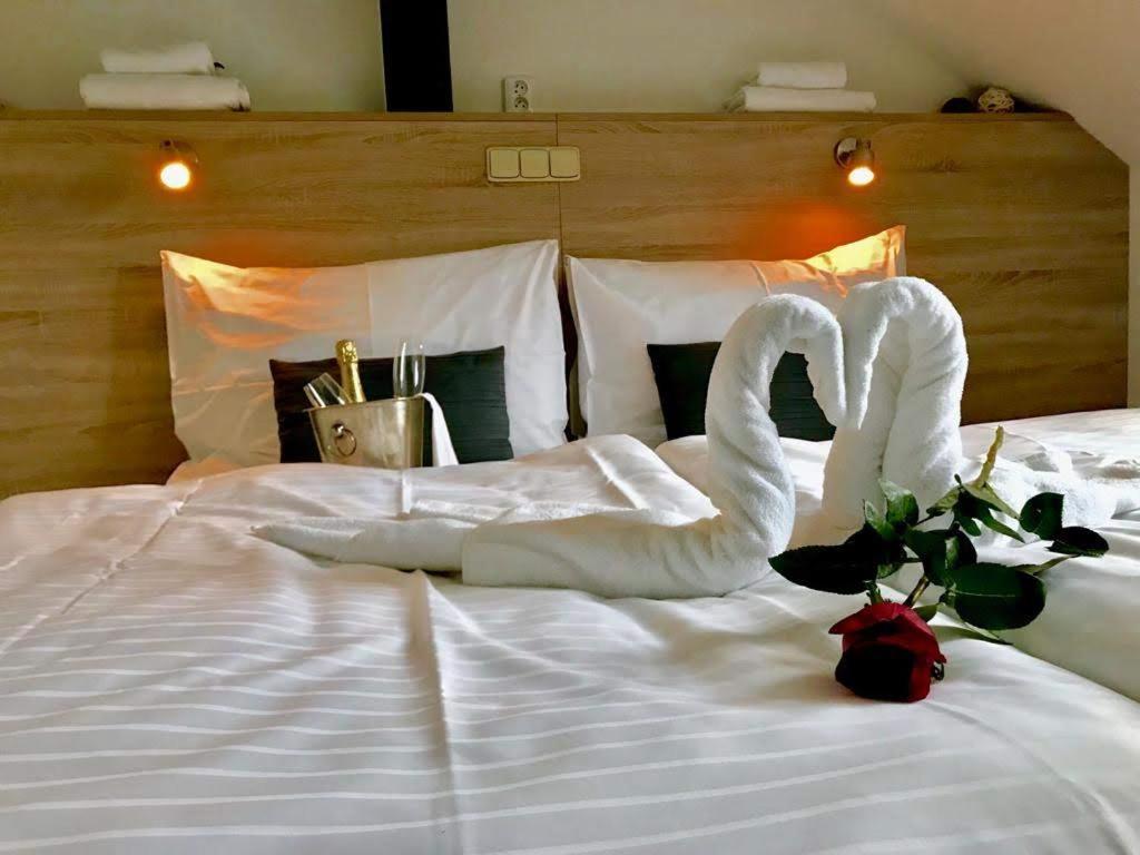 Club Apartments Čeladná Екстериор снимка